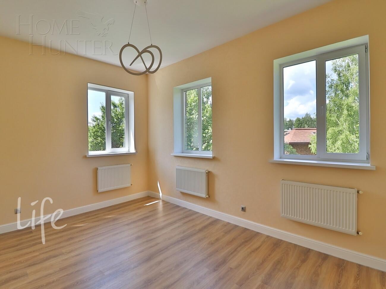 3-этажный коттедж 372 м² с отделкой