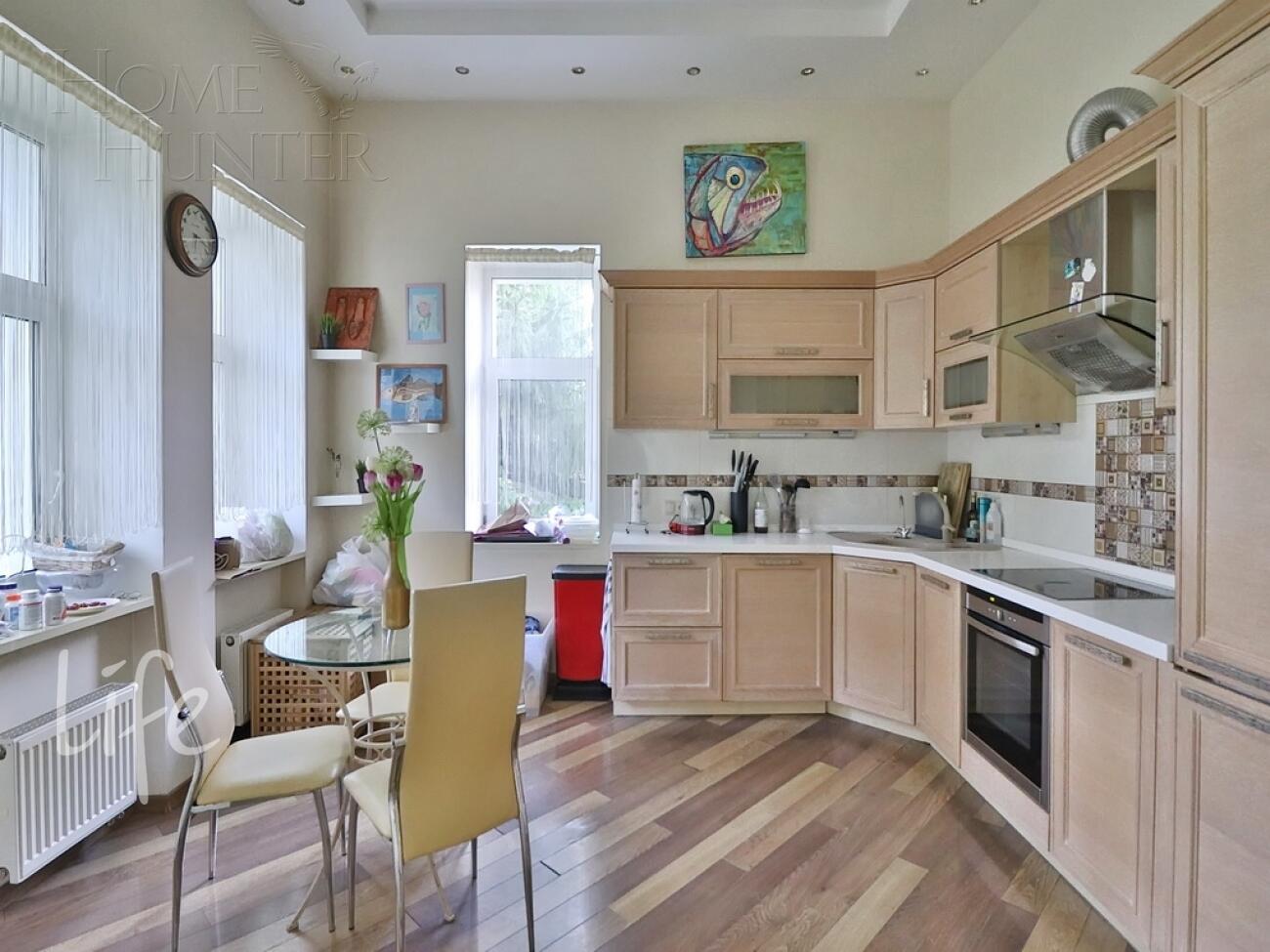 2-этажный коттедж 386 м² с отделкой