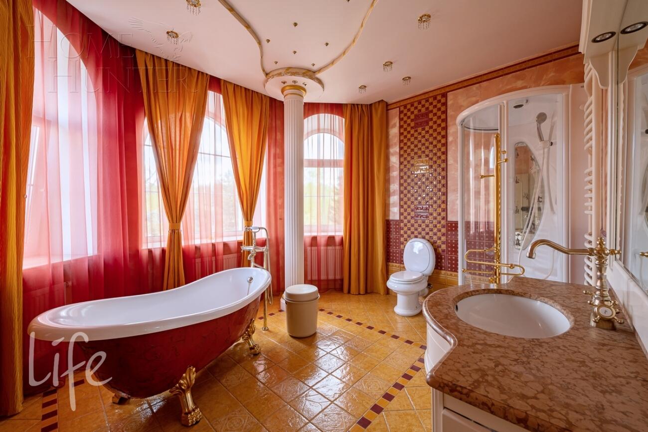 2-этажный коттедж 500 м² с отделкой