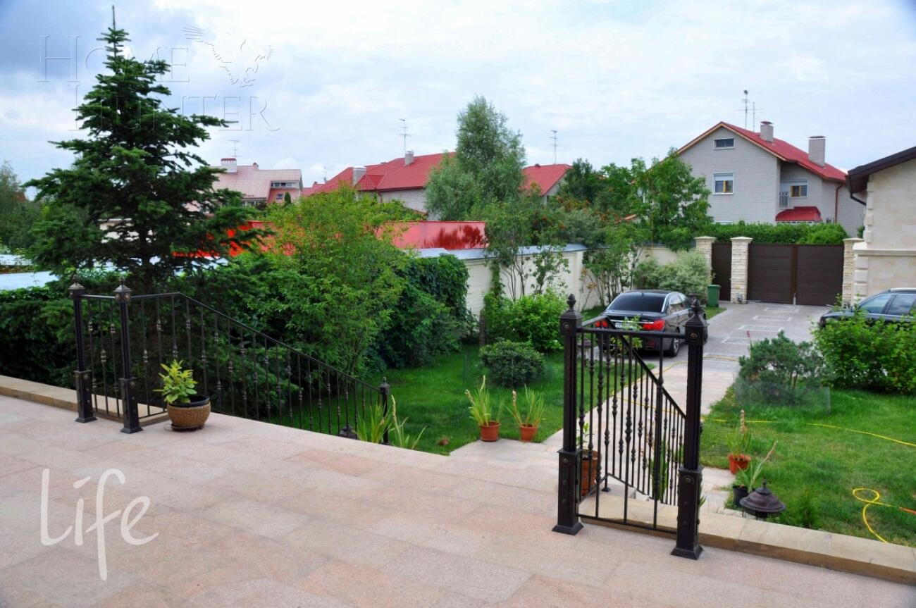 2-этажный коттедж 980 м² с отделкой