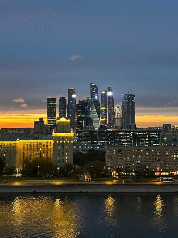 6-КОМН. КВАРТИРА С ОТДЕЛКОЙ 226 М² НА 10 ЭТАЖЕ