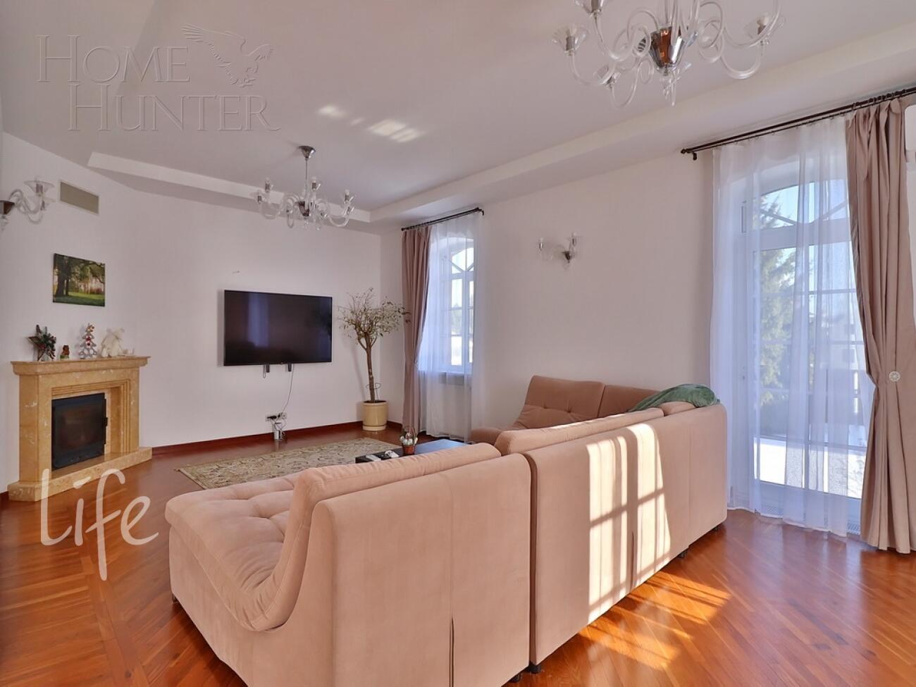 2-этажный коттедж 450 м² с отделкой