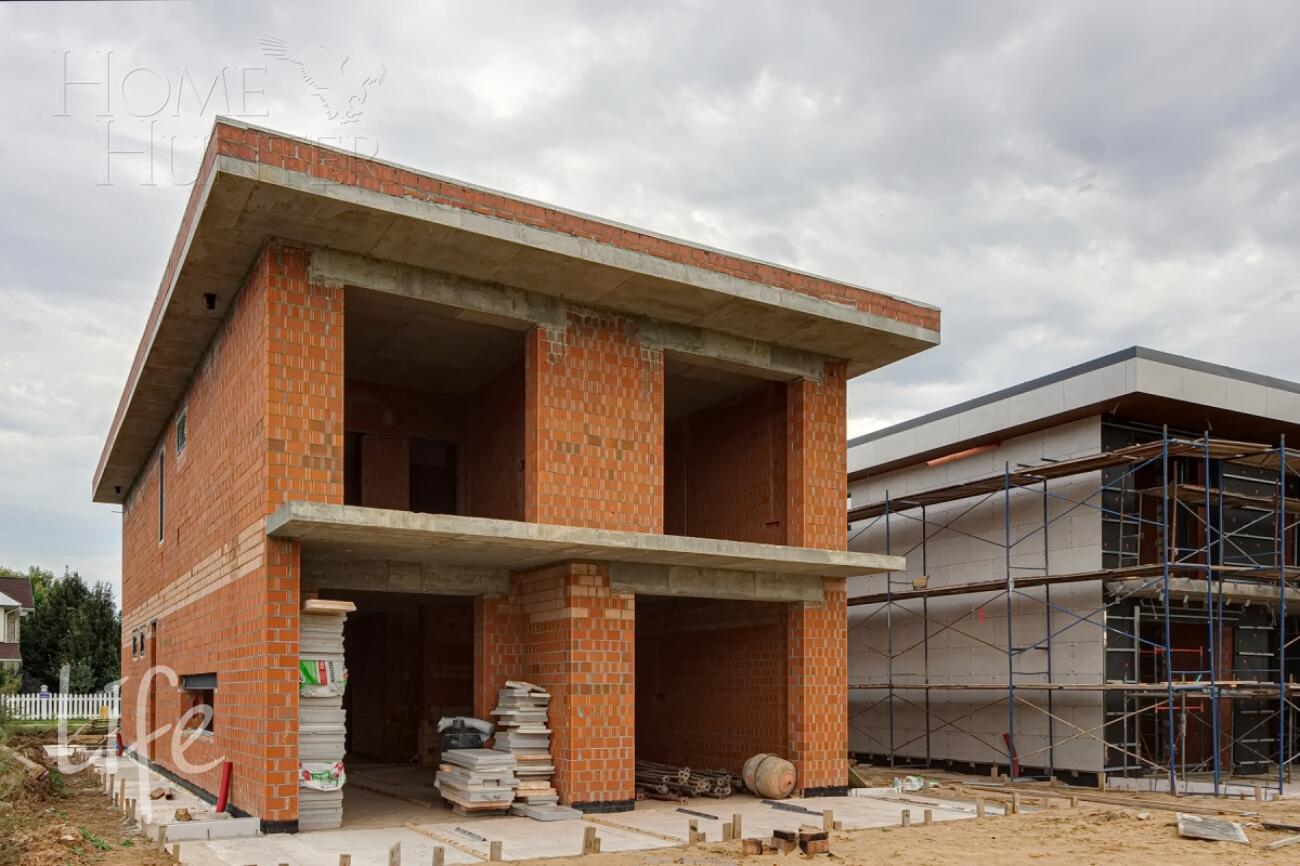 2-этажный коттедж 302 м² с отделкой