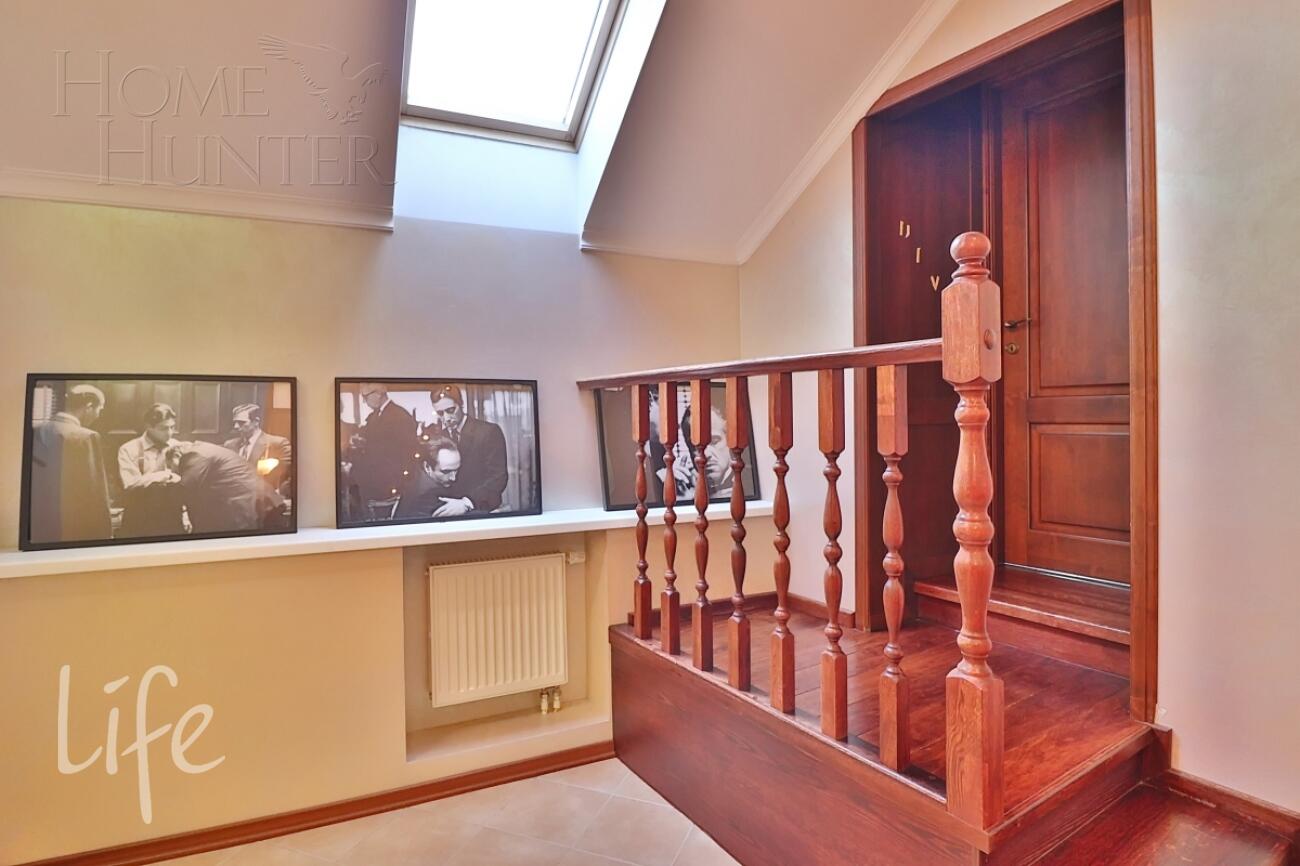 3-этажный таунхаус 408 м² с отделкой