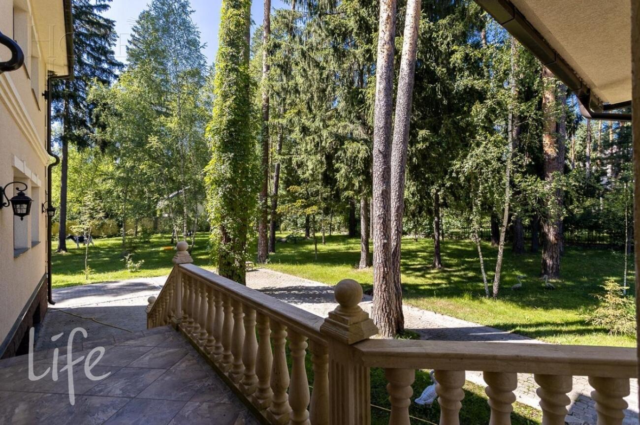 2-этажный коттедж 845 м² с отделкой