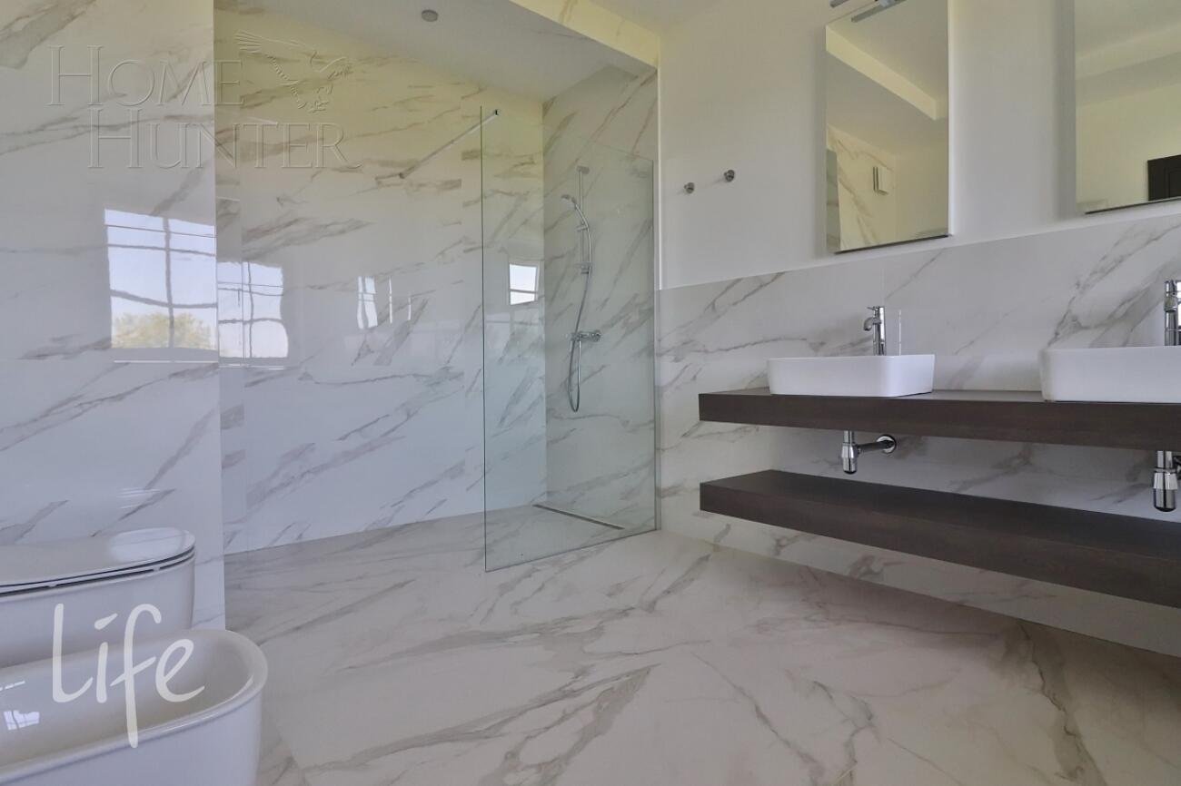 2-этажный коттедж 422.5 м² с отделкой