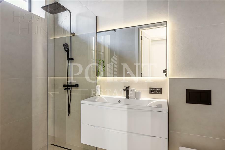 2-этажный коттедж 300 м² с отделкой