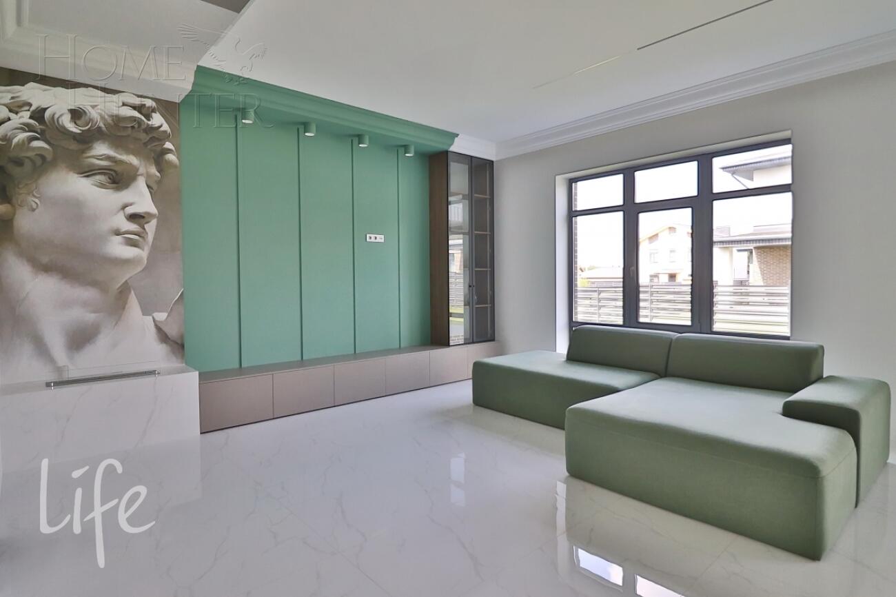 2-этажный коттедж 250 м² с отделкой