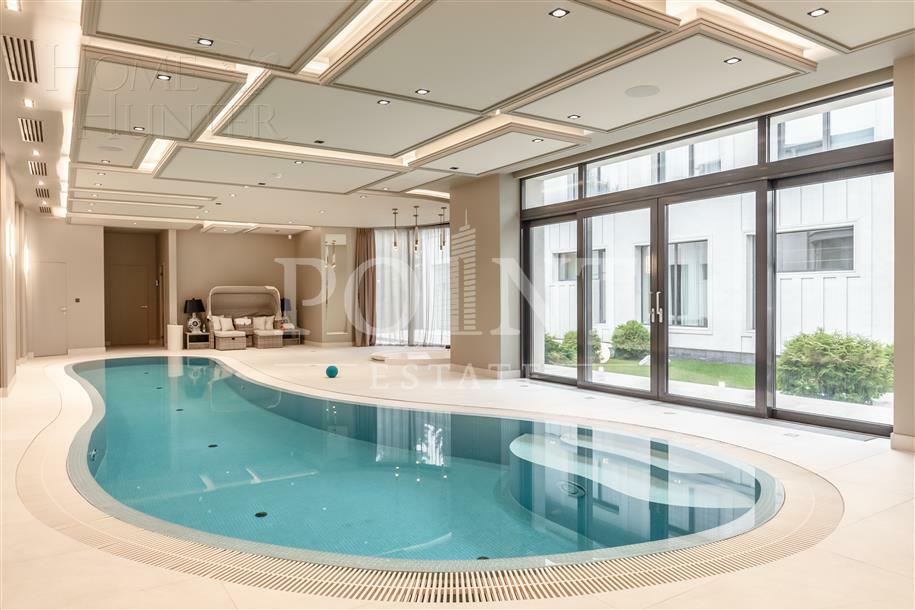 2-этажный коттедж 2 000 м² с отделкой