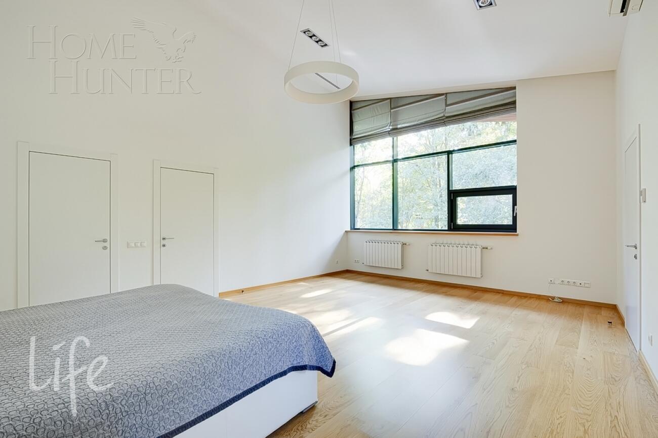 3-этажный коттедж 539 м² с отделкой