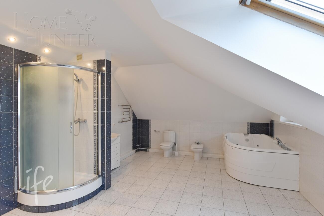 2-этажный коттедж 700 м² с отделкой