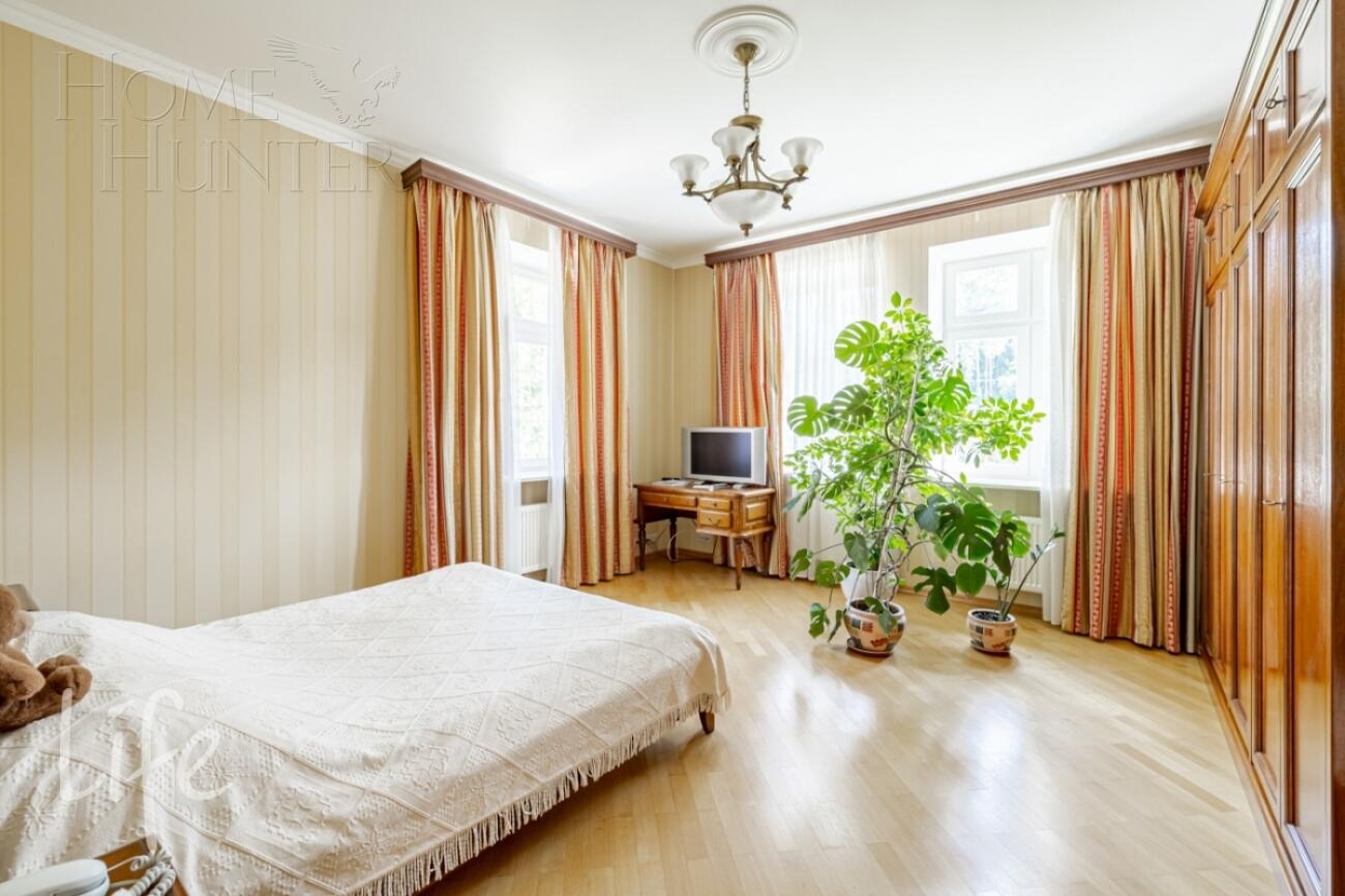 2-этажный коттедж 392 м² с отделкой