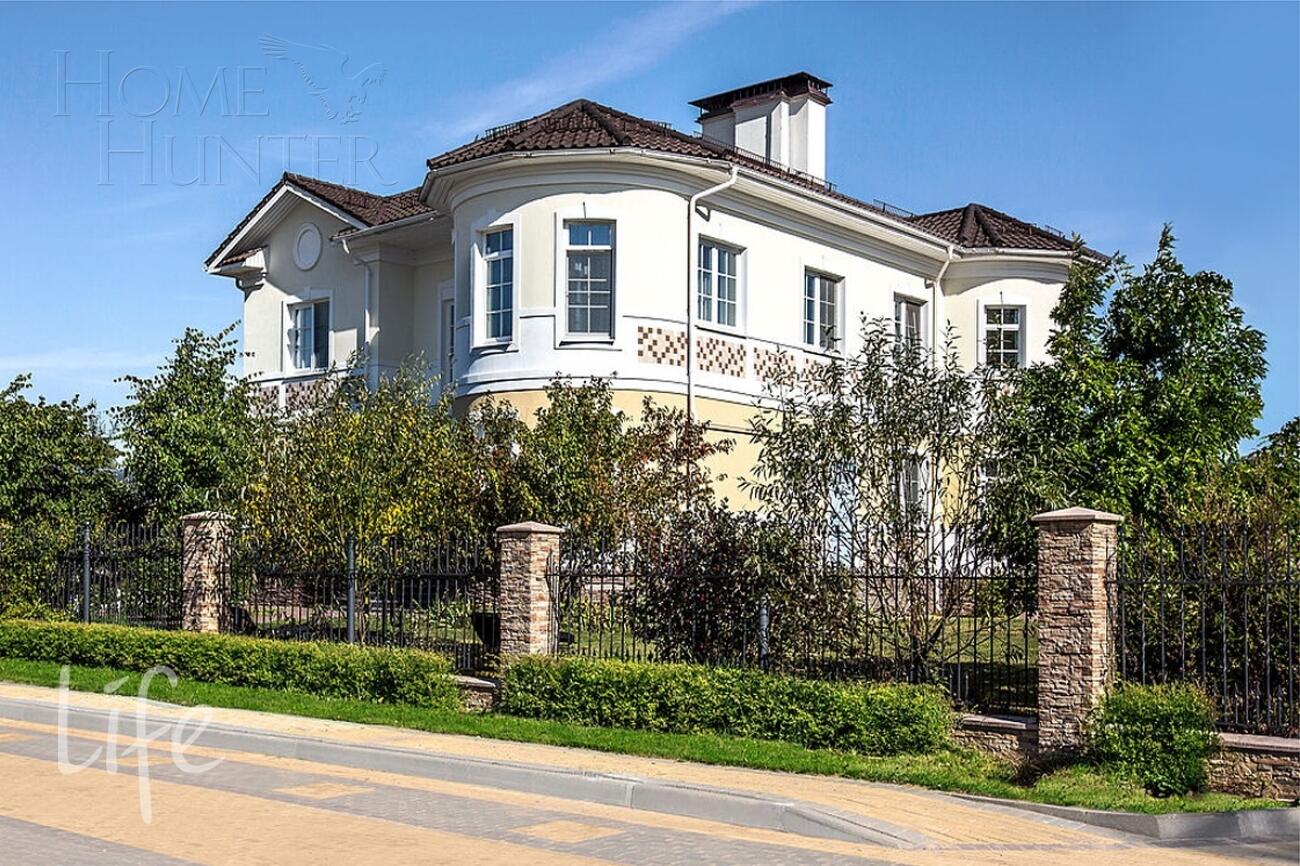 2-этажный коттедж 366 м² без отделки