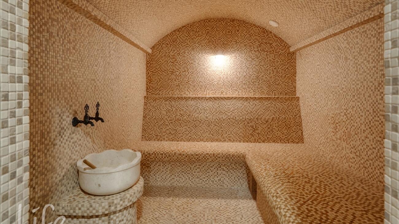 3-этажный коттедж 650 м² с отделкой