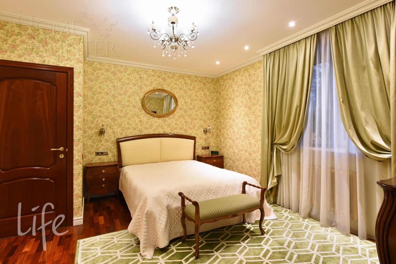 3-этажный коттедж 450 м² с отделкой