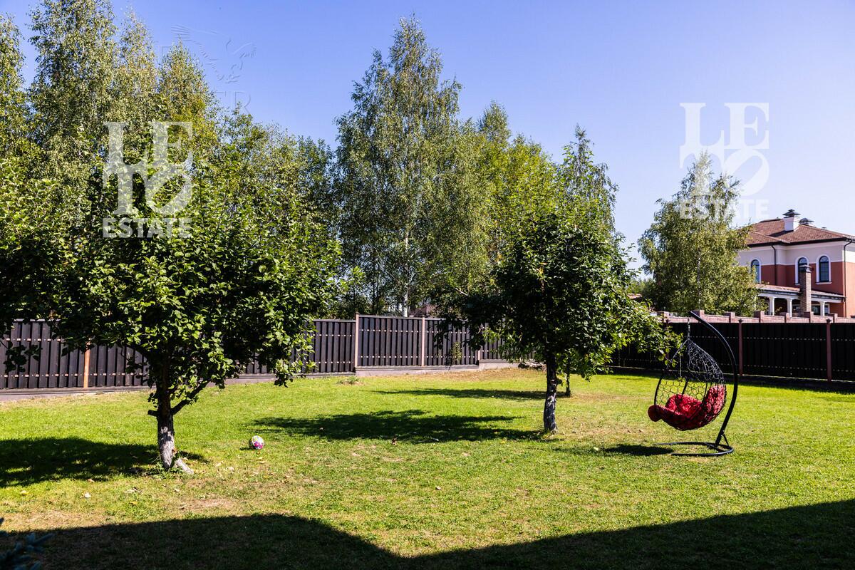 2-этажный коттедж 495.7 м² с отделкой