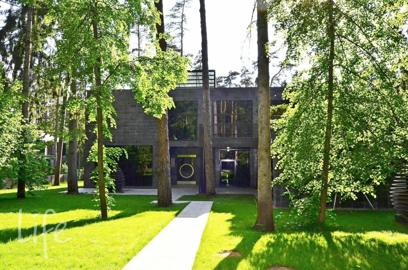 2-этажный коттедж 580 м² с отделкой