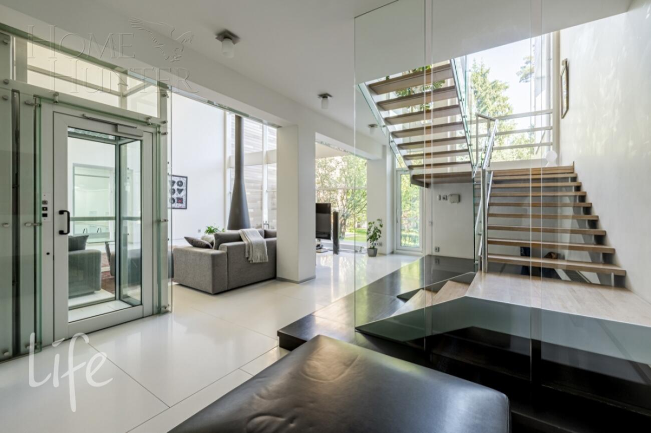 2-этажный коттедж 1 328 м² с отделкой