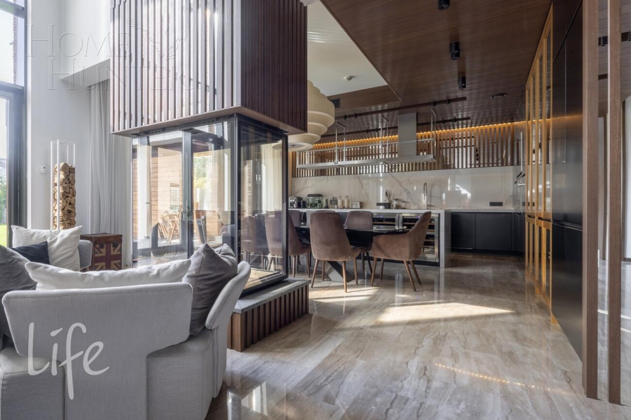 2-этажный коттедж 550 м² с отделкой