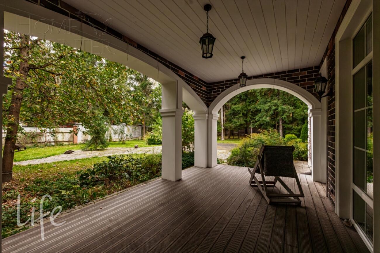 2-этажный коттедж 688 м² с отделкой