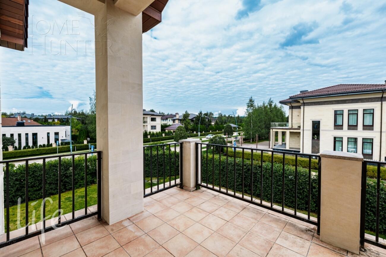 2-этажный коттедж 450 м² с отделкой