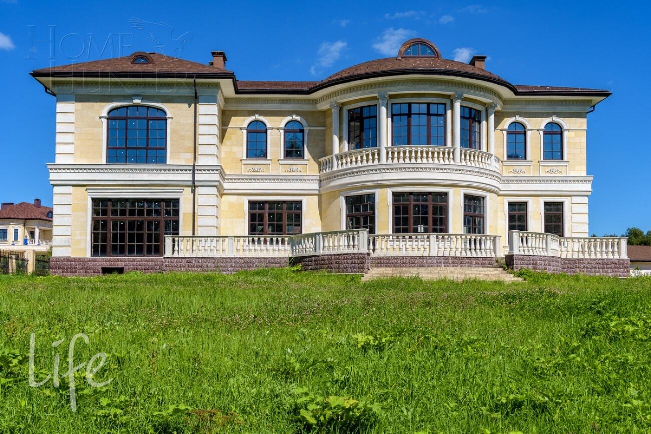 2-этажный коттедж 976 м² без отделки