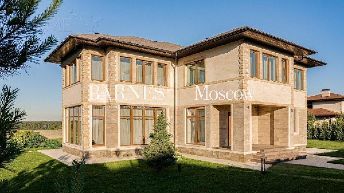 2-этажный коттедж 438 м² с отделкой