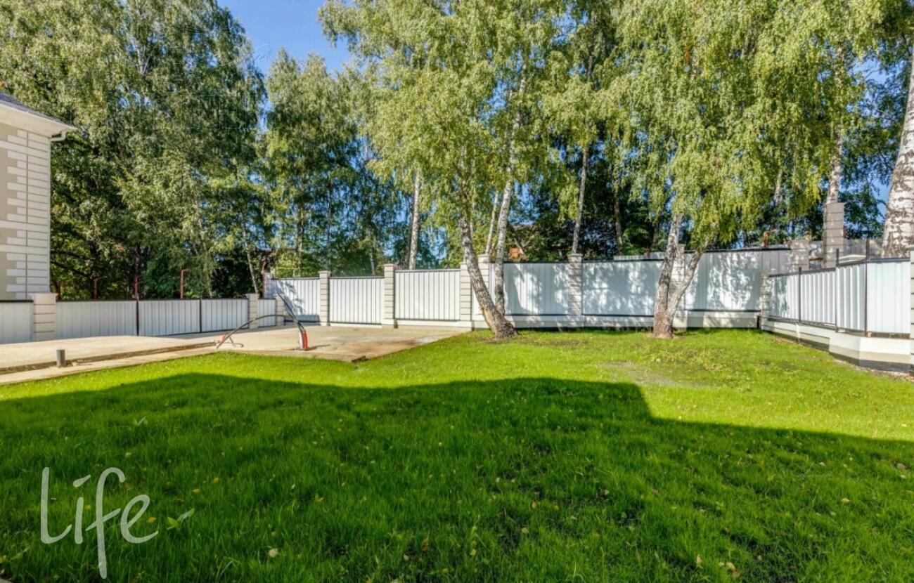 2-этажный коттедж 240 м² без отделки