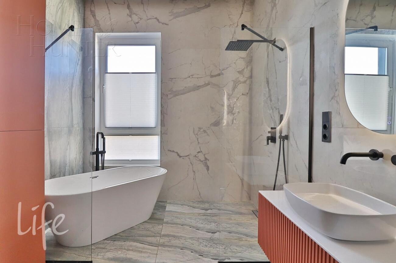 2-этажный коттедж 193 м² с отделкой