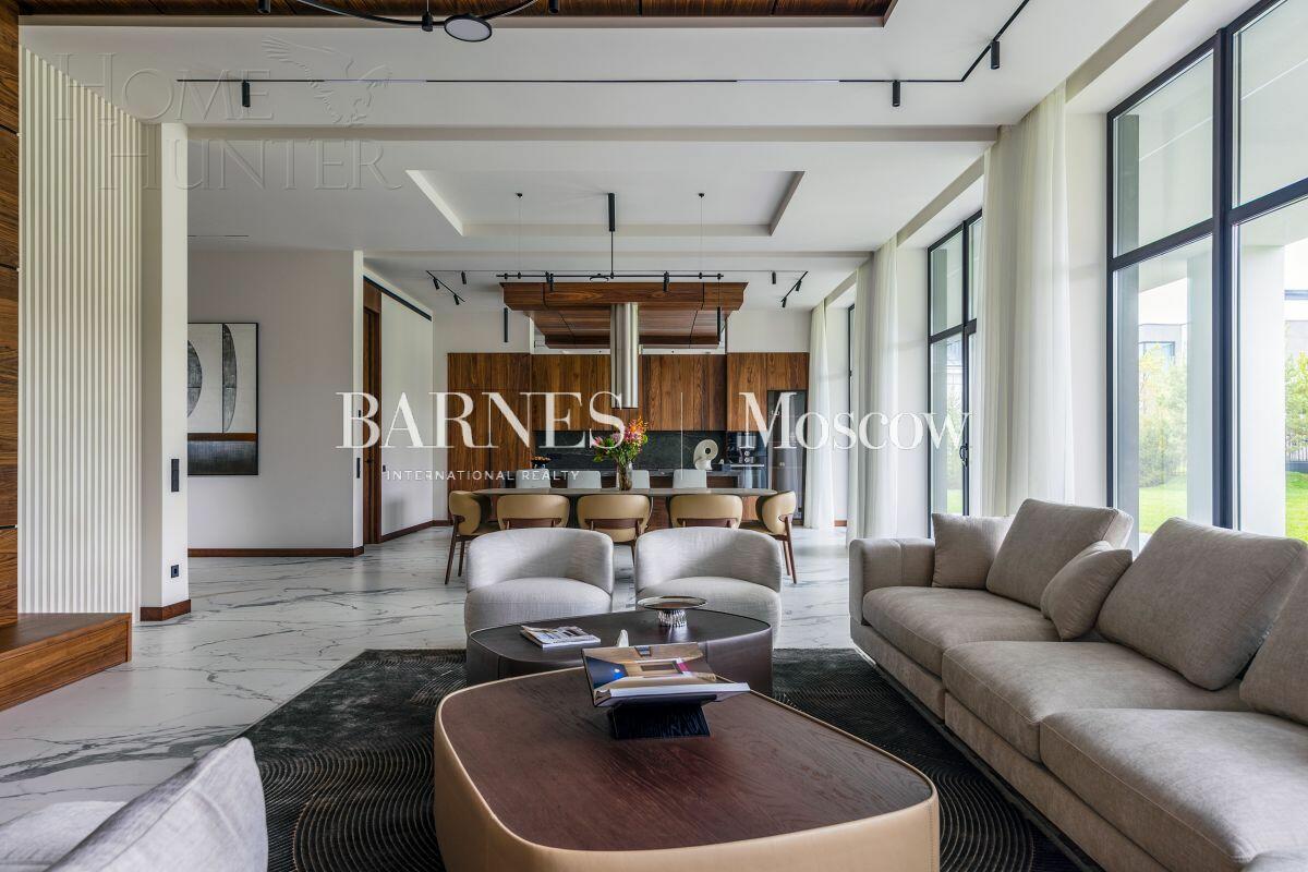 2-этажный коттедж 705 м² с отделкой