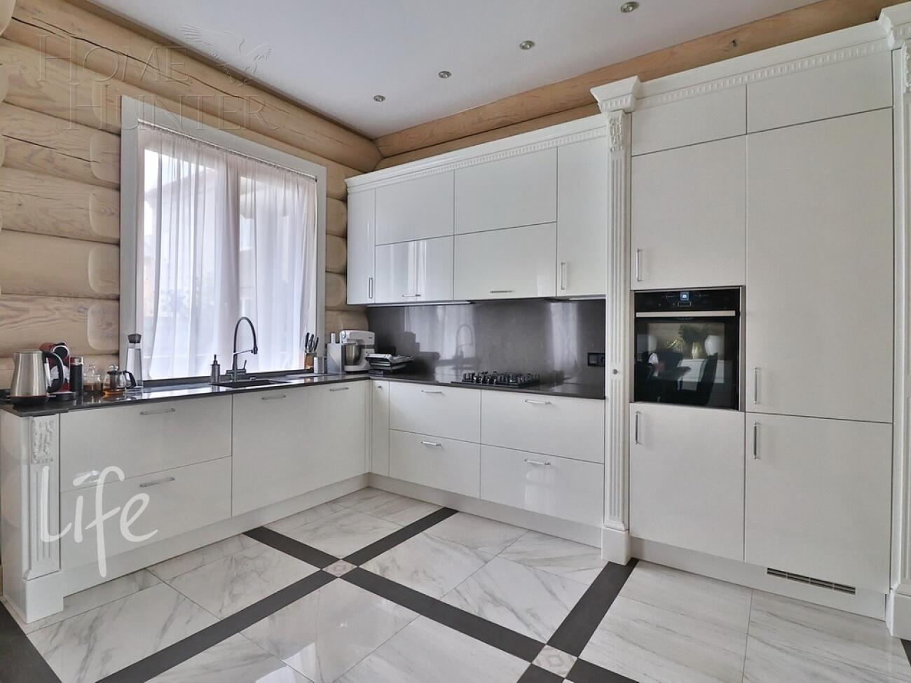 2-этажный коттедж 380 м² с отделкой