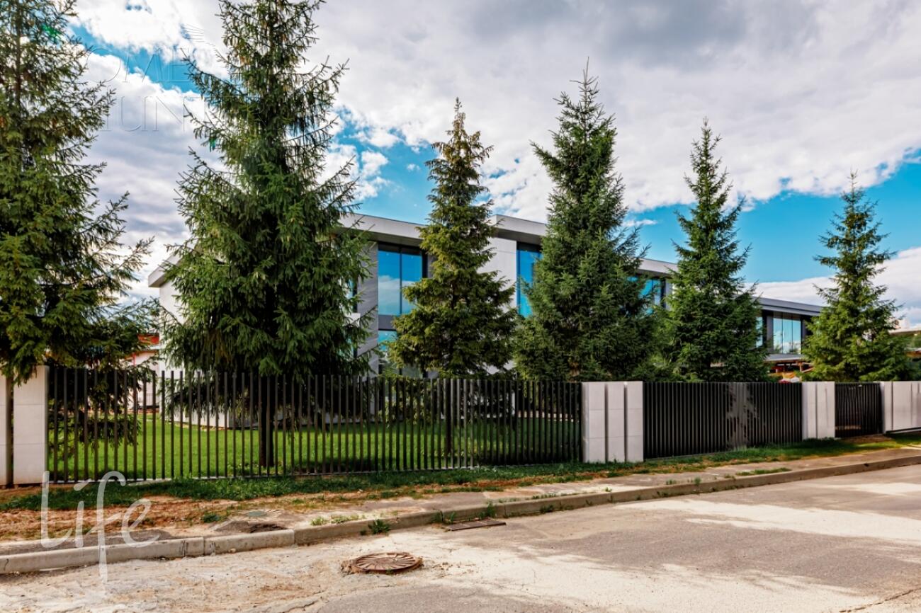 2-этажный коттедж 891 м² без отделки