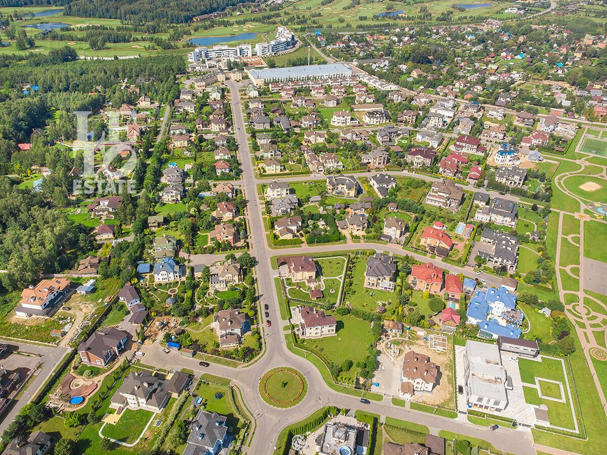 2-этажный коттедж 443 м² с отделкой