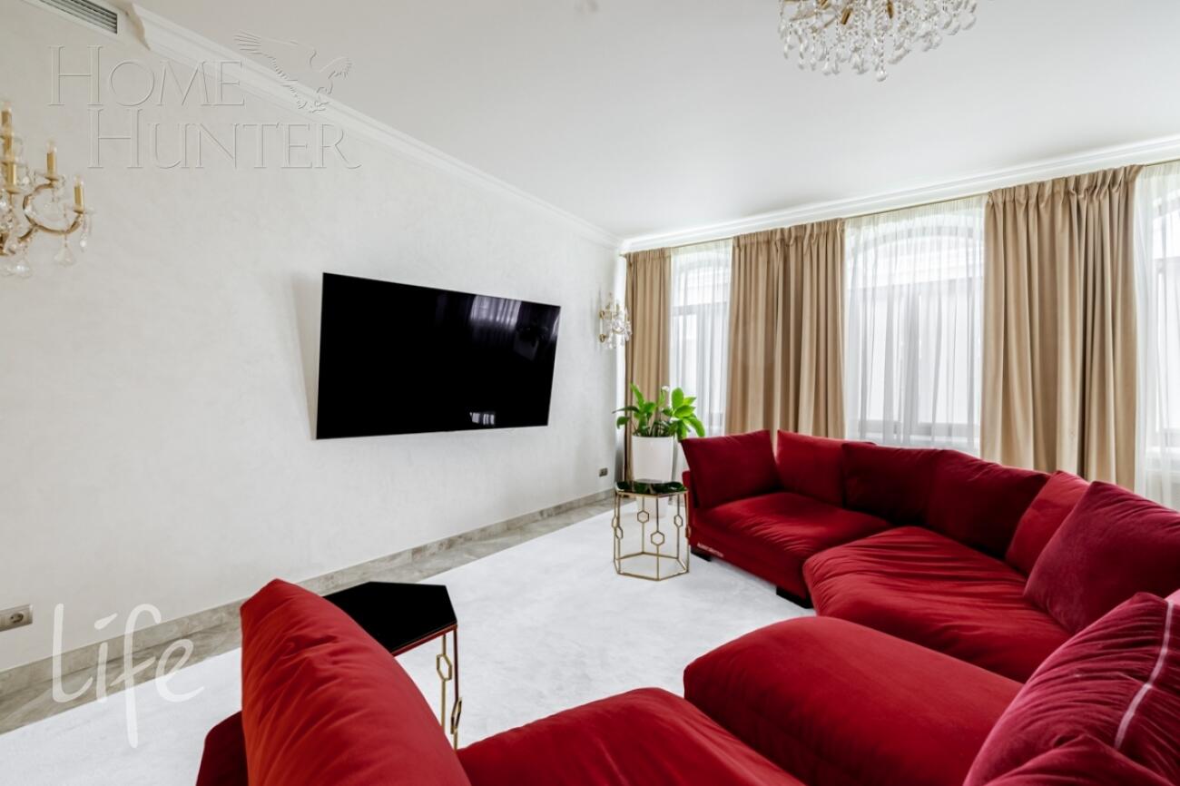 2-этажный коттедж 400 м² с отделкой