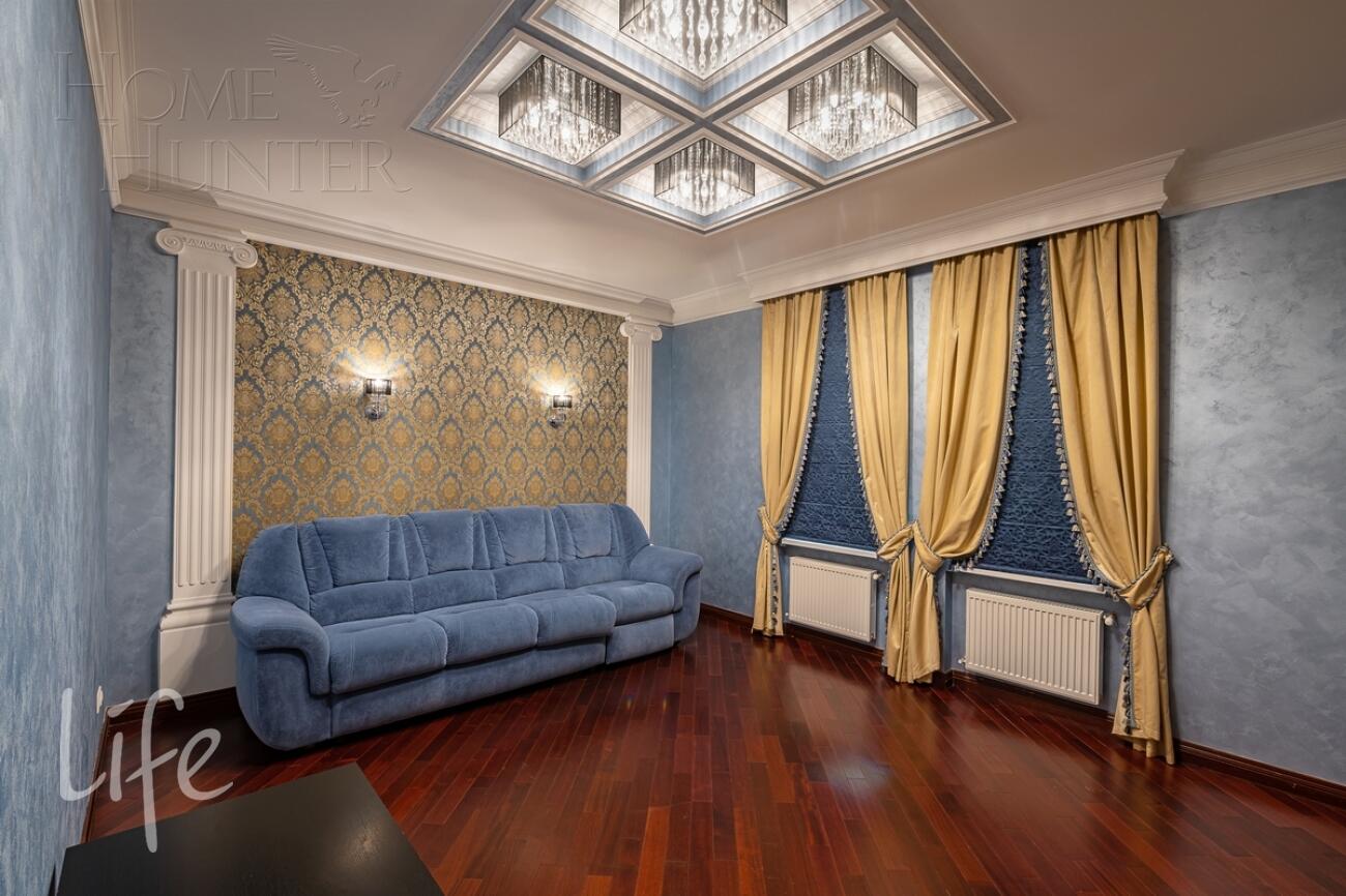 3-этажный коттедж 700 м² с отделкой