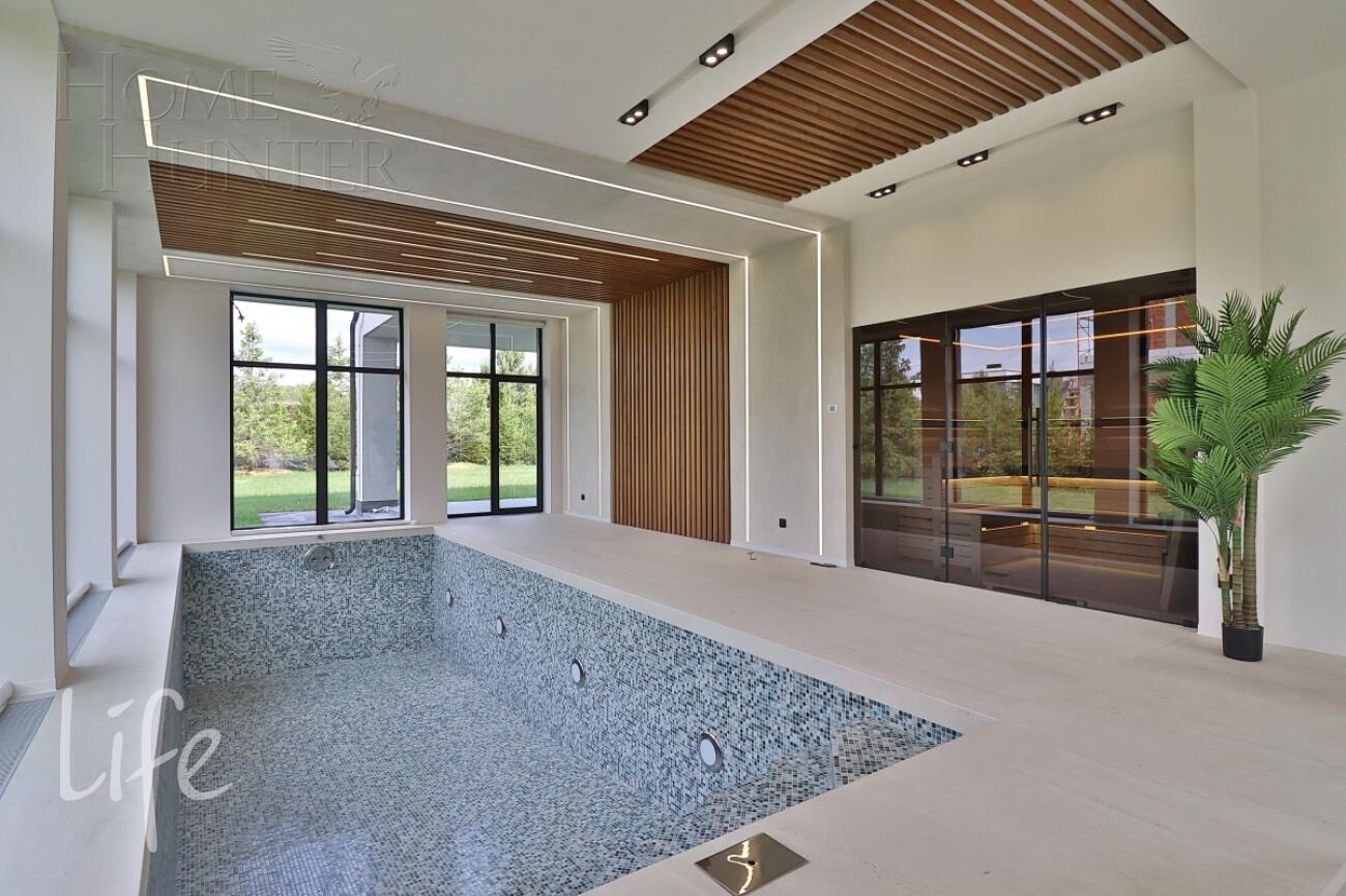 2-этажный коттедж 705 м² с отделкой