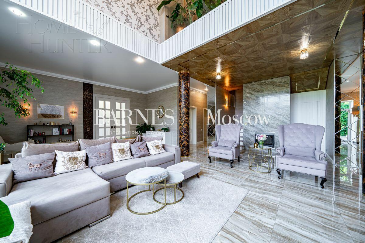 2-этажный коттедж 328 м² с отделкой