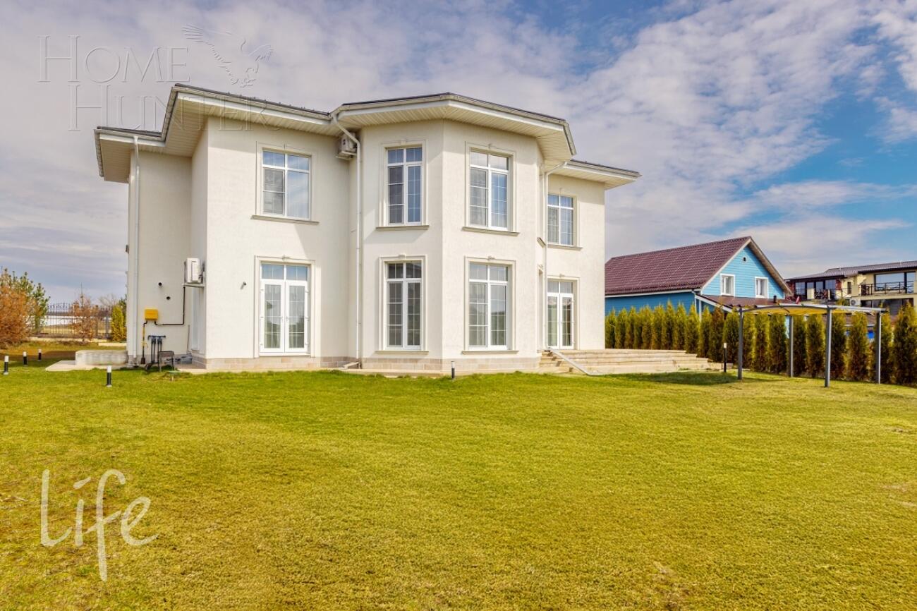 2-этажный коттедж 436 м² с отделкой