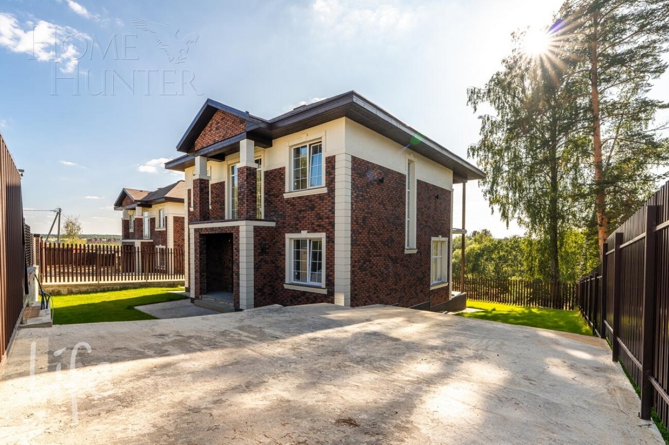 2-этажный коттедж 240 м² без отделки