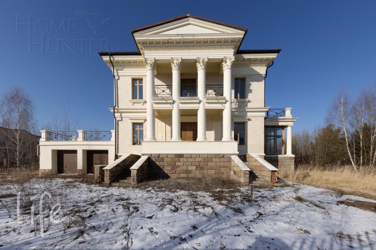 2-этажный коттедж 680 м² без отделки