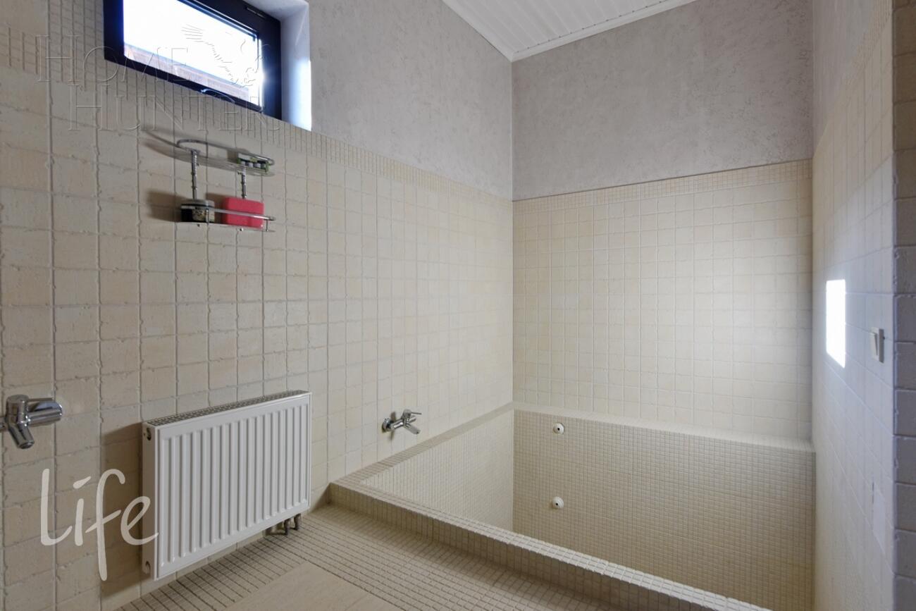 2-этажный коттедж 350 м² с отделкой