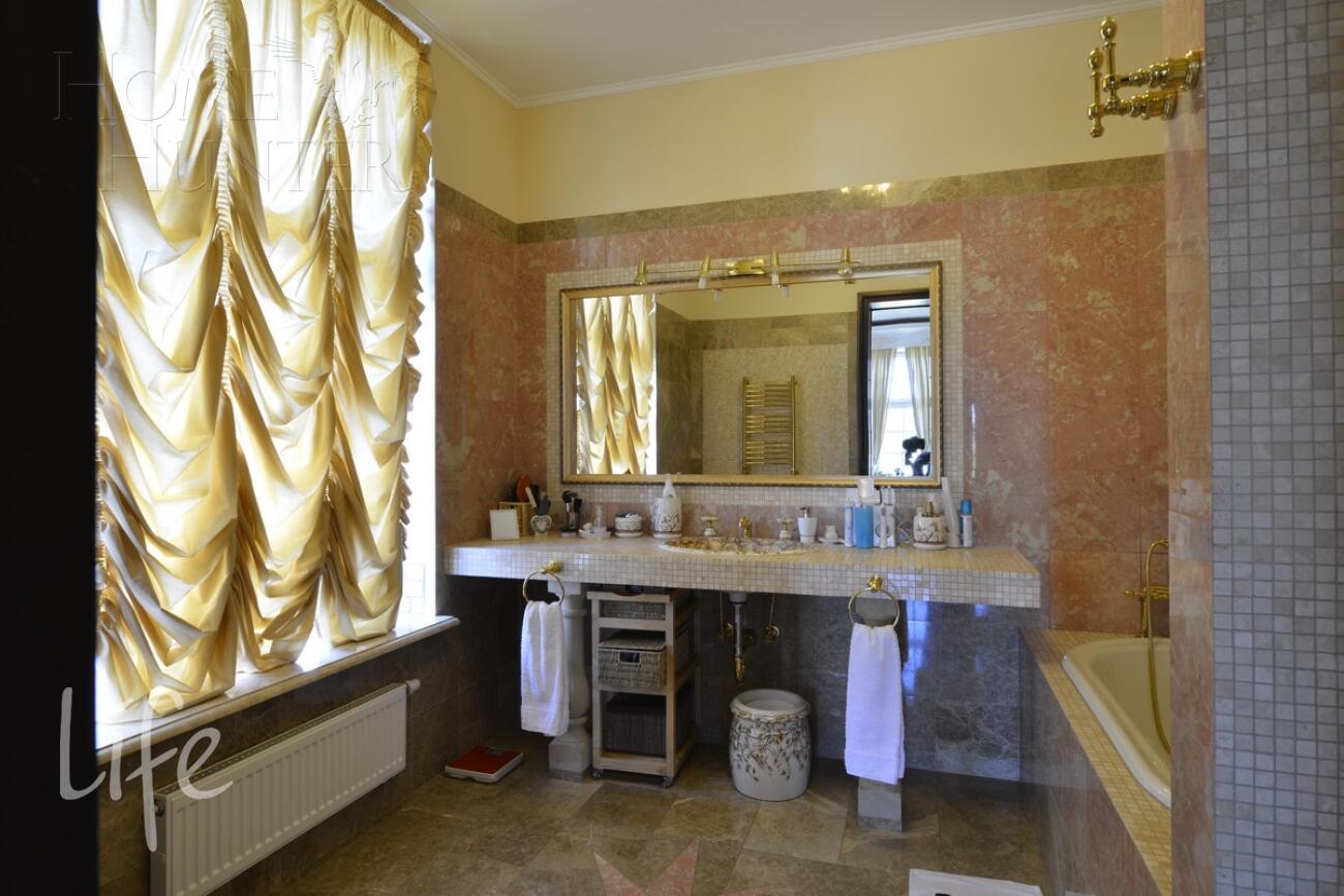 2-этажный коттедж 980 м² с отделкой