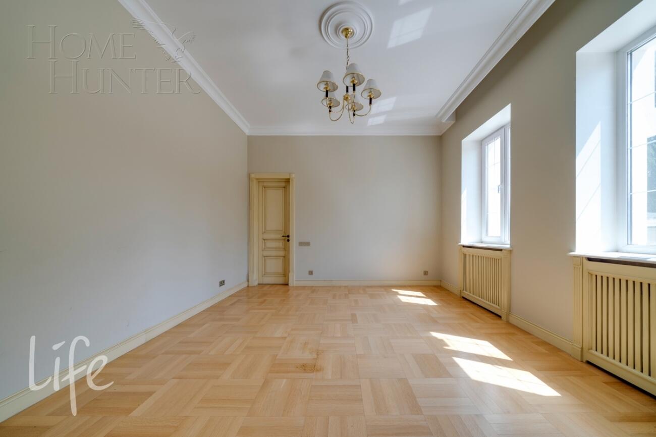 2-этажный коттедж 800 м² с отделкой