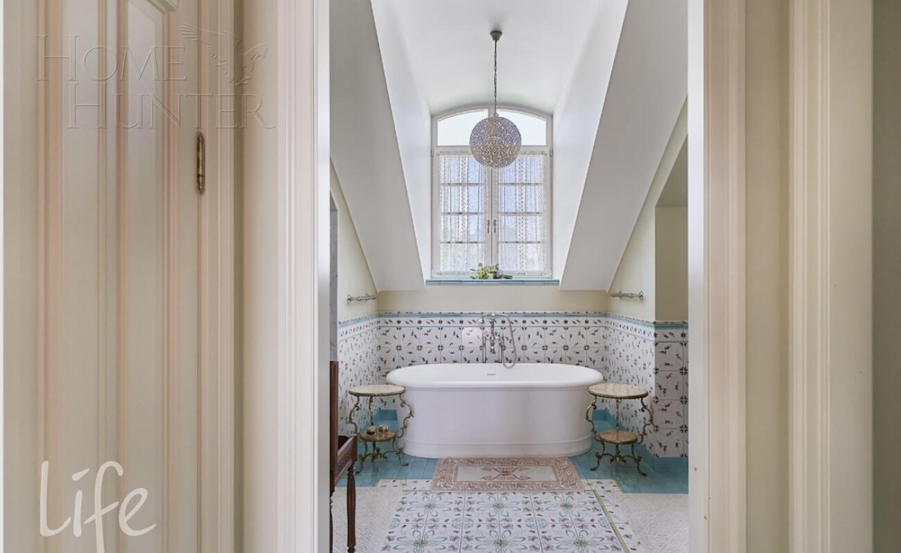 2-этажный таунхаус 233 м² с отделкой