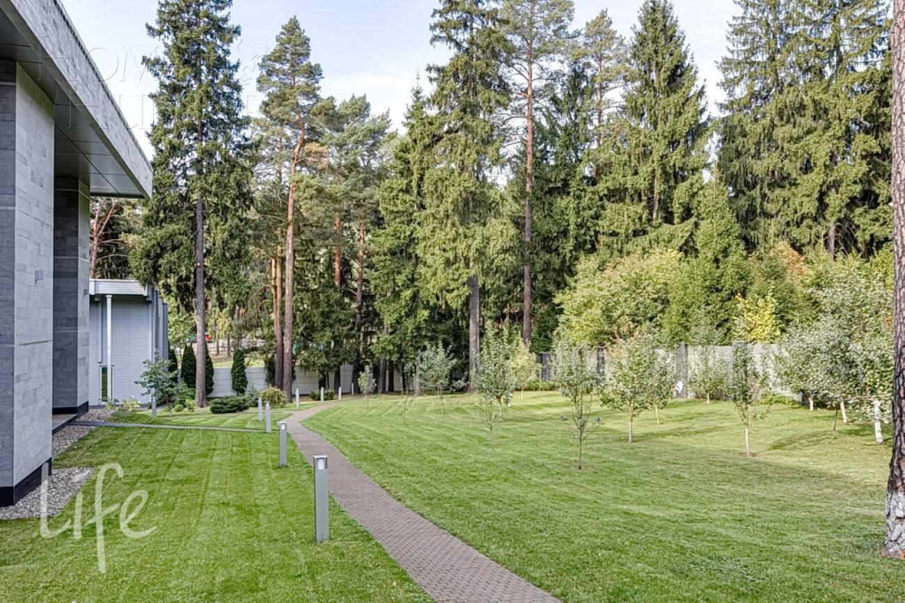 2-этажный коттедж 850 м² с отделкой