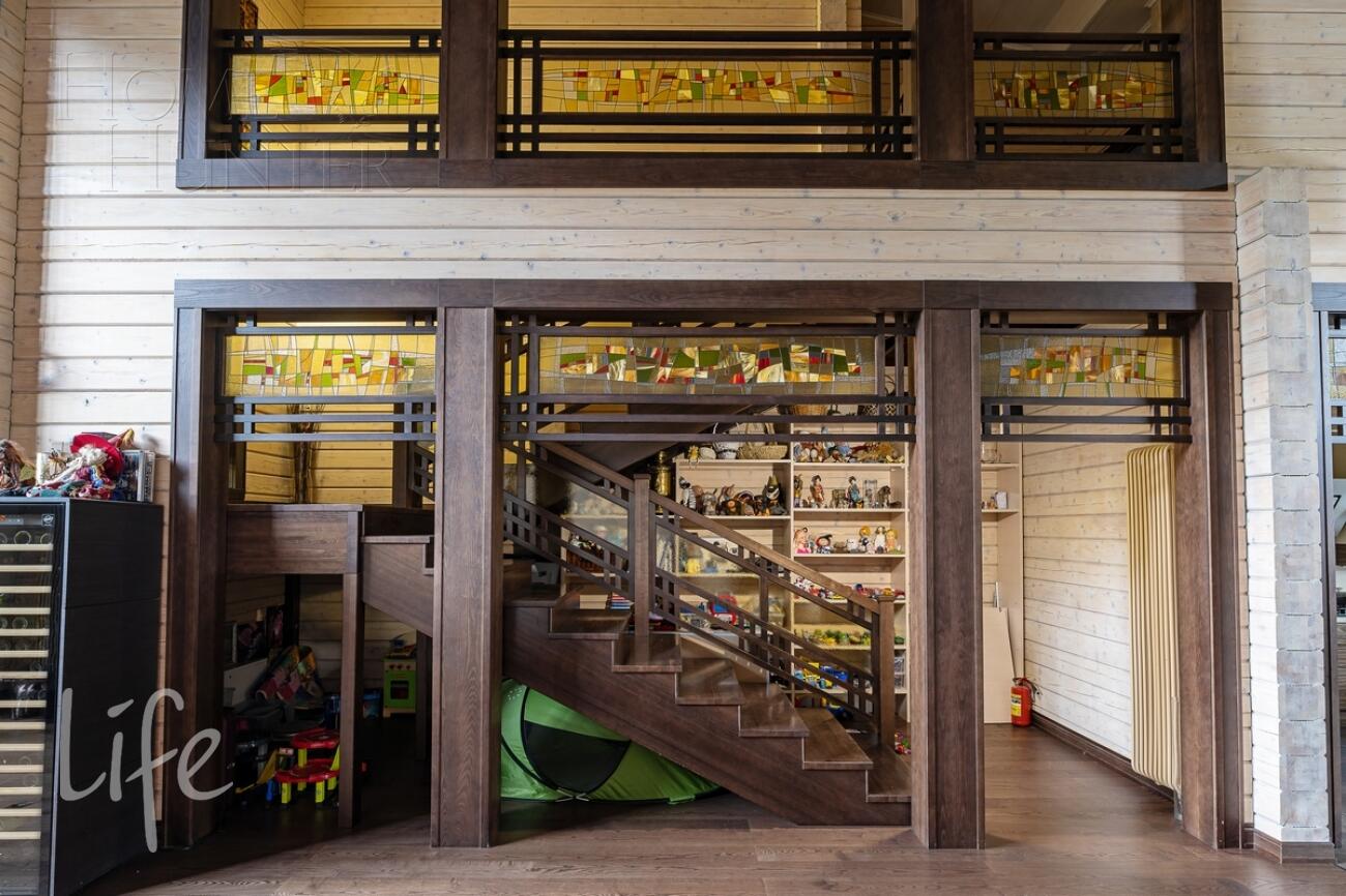 2-этажный коттедж 600 м² с отделкой