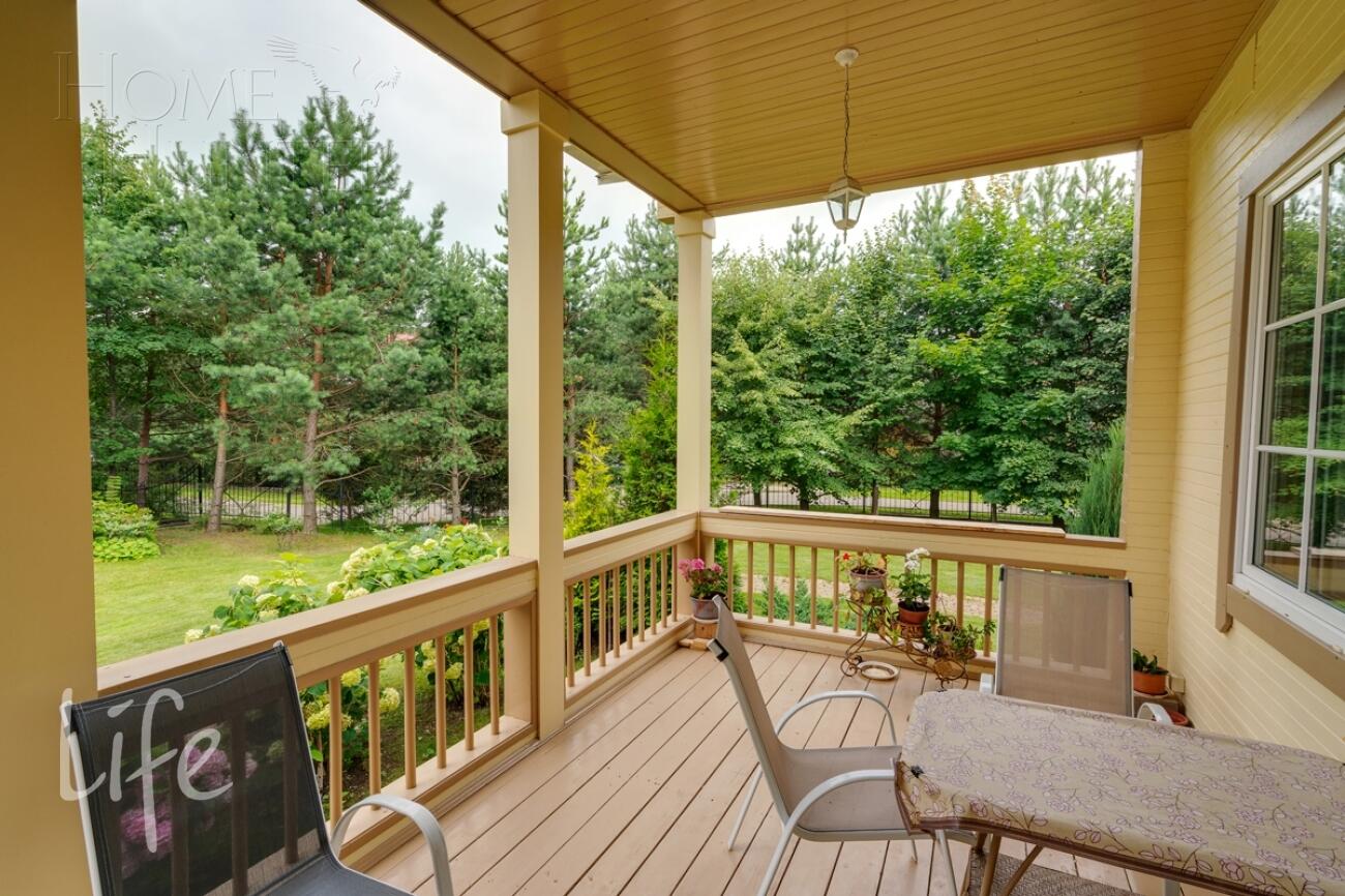 2-этажный коттедж 250 м² с отделкой