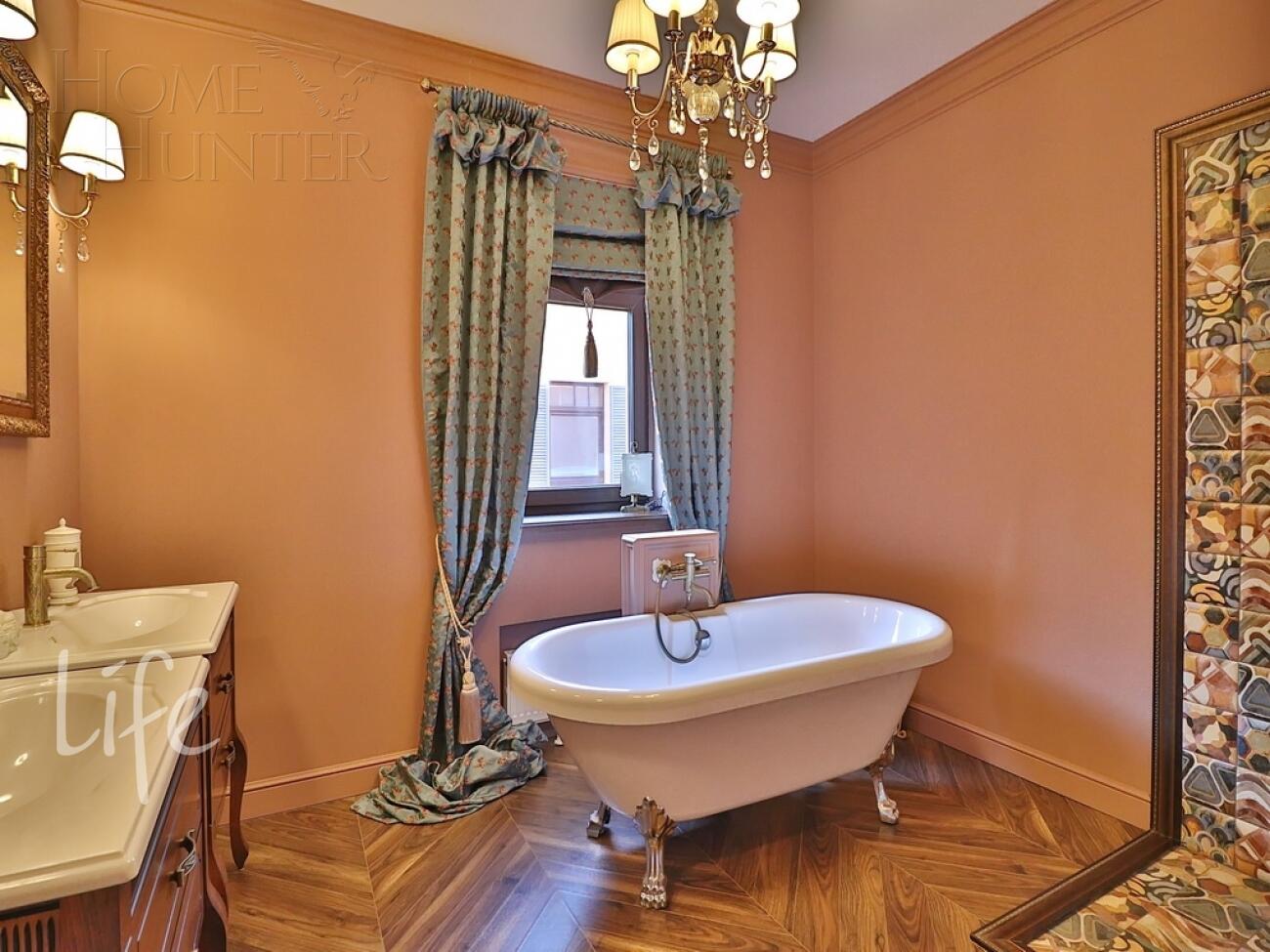 2-этажный таунхаус 252 м² с отделкой