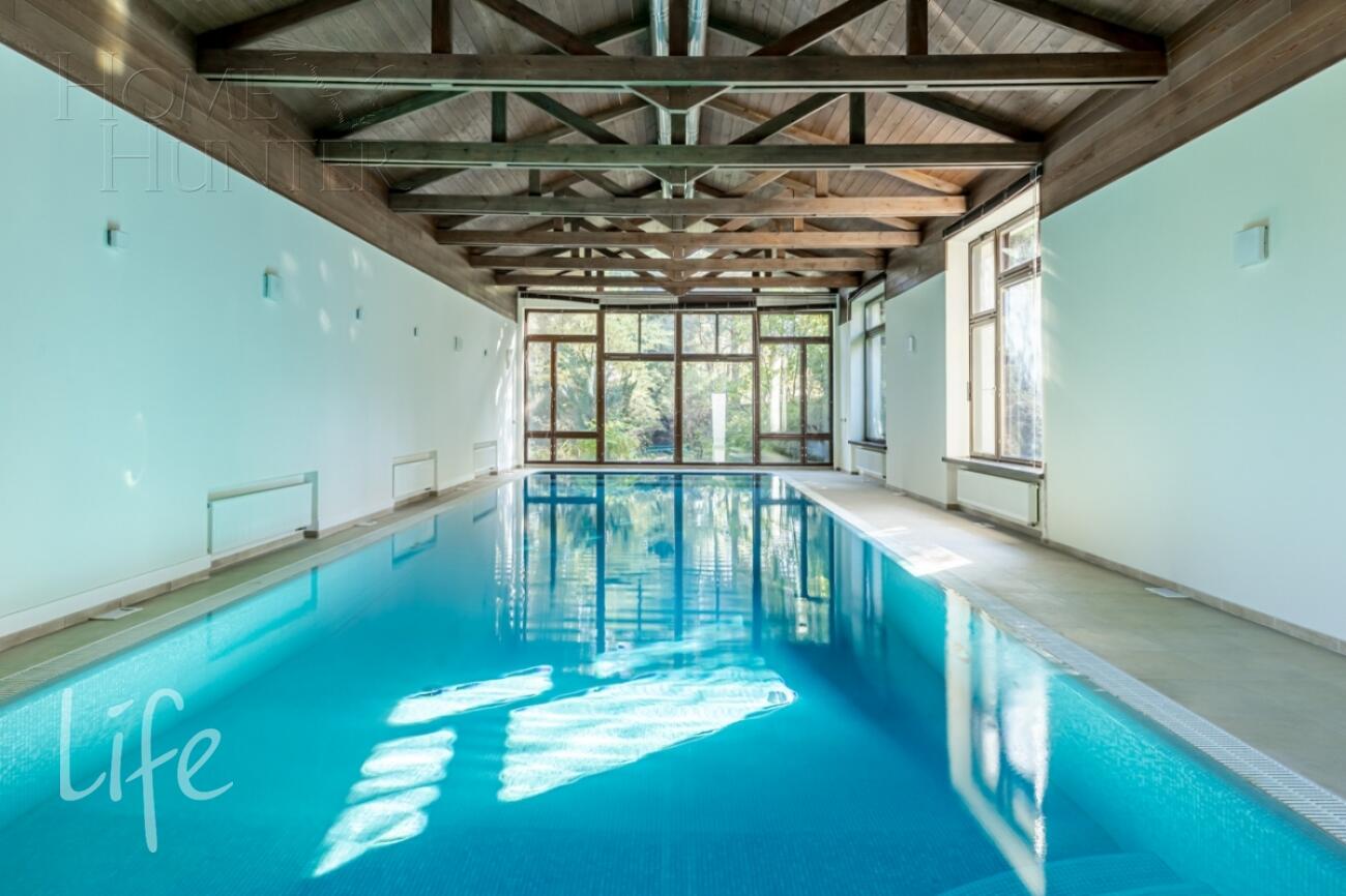 2-этажный коттедж 1 375 м² с отделкой