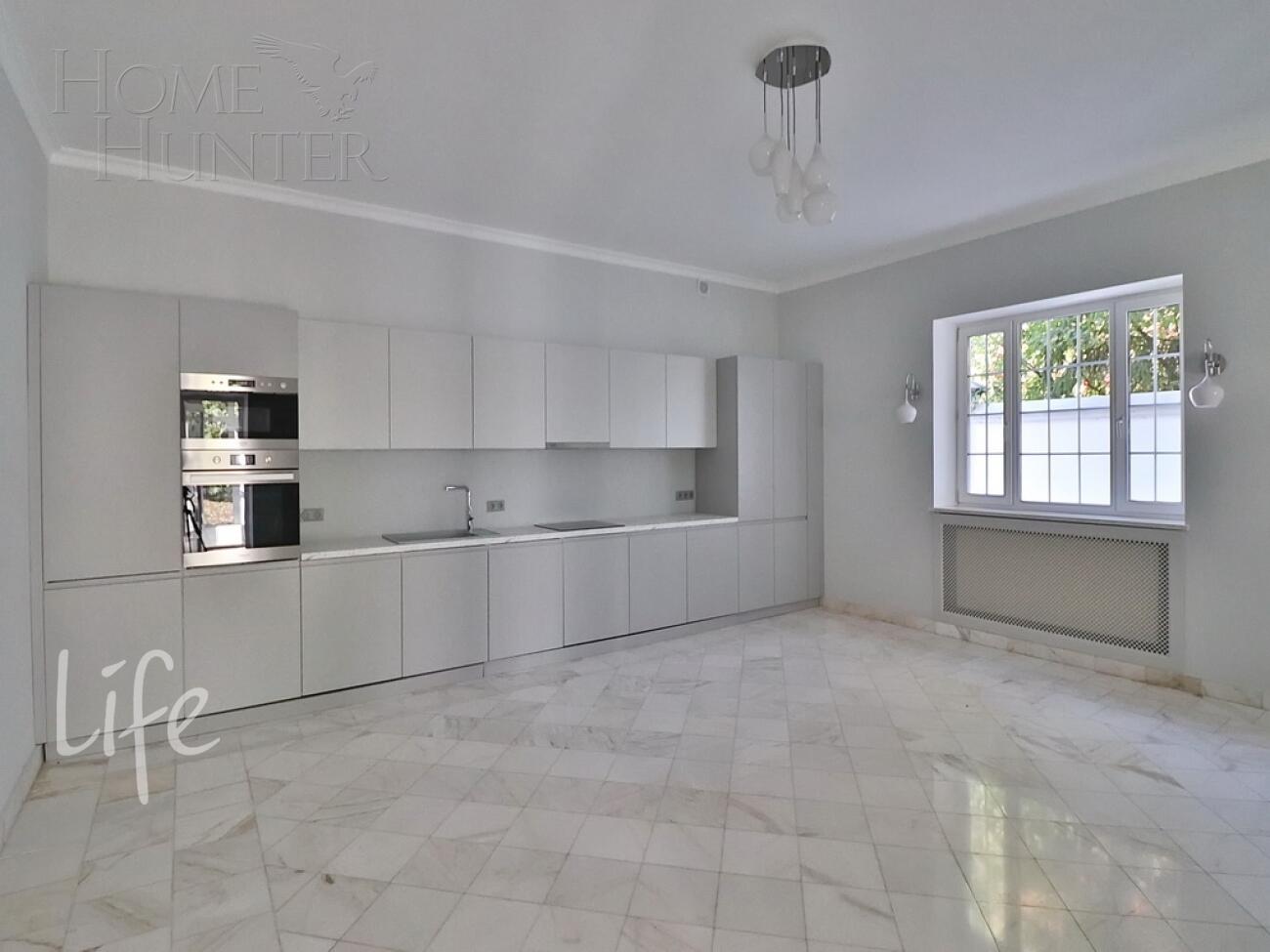 2-этажный коттедж 738 м² с отделкой